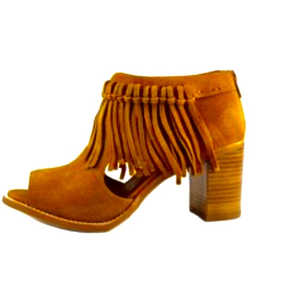 Sbicca Vintage Collection fringed booties.